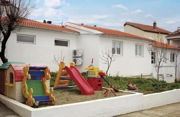 Apartment In Preko With Terrace, Air Conditioning, Wifi, Washing Machine
